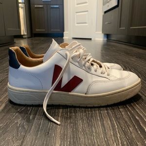 Veja Men’s Sneakers